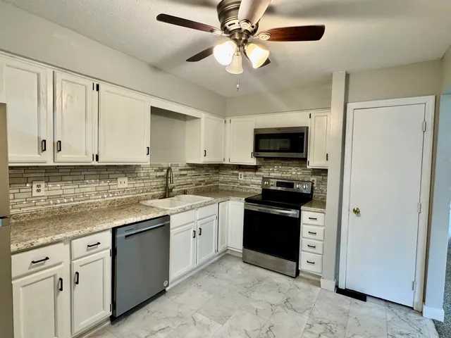 $185,000 | 7348 Colosseum Drive, Rockford, IL 61107