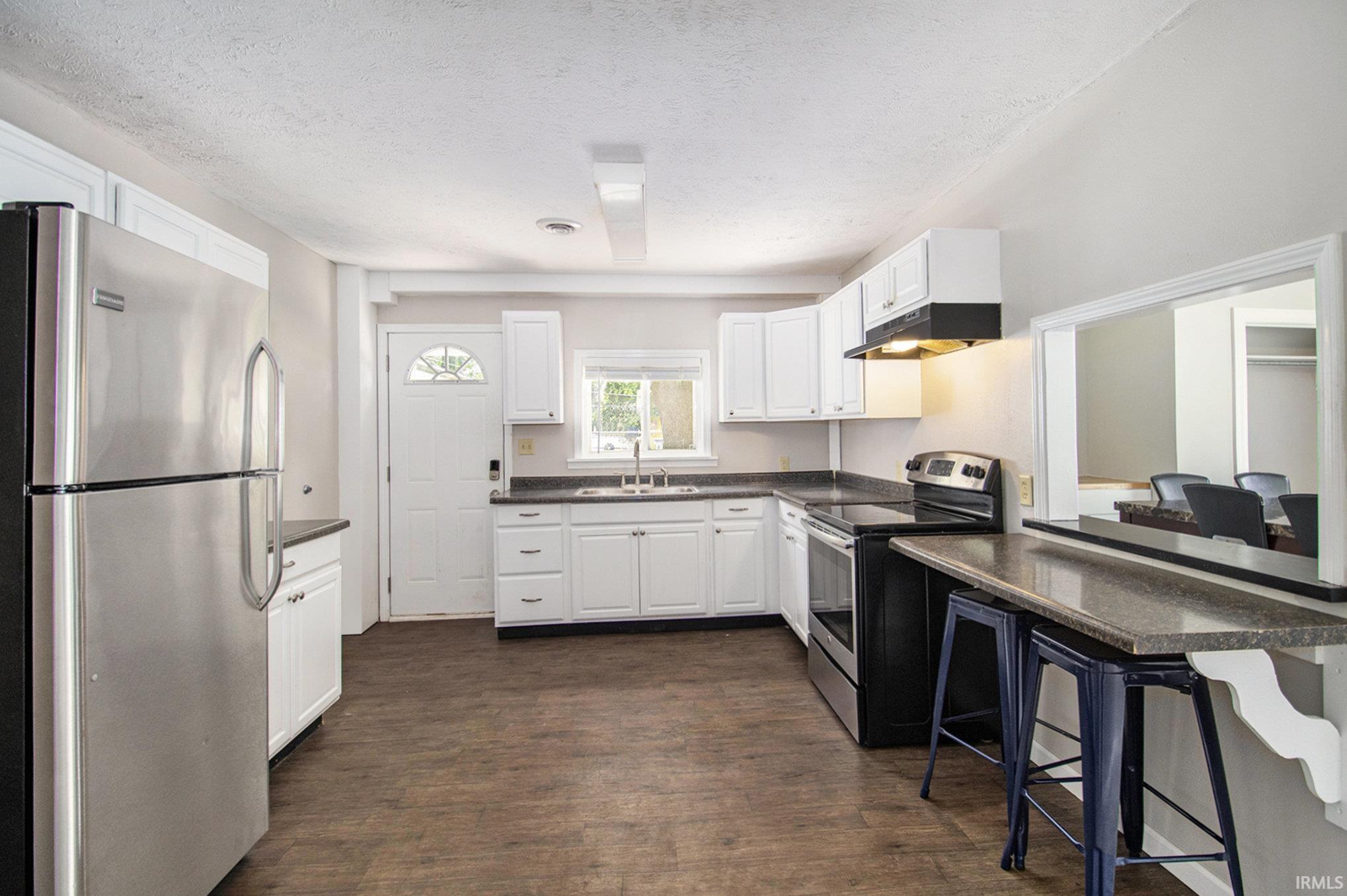 18149 Bulla Road South Bend, IN 46637 - Photo 9 of 27 Gallery Image 9
