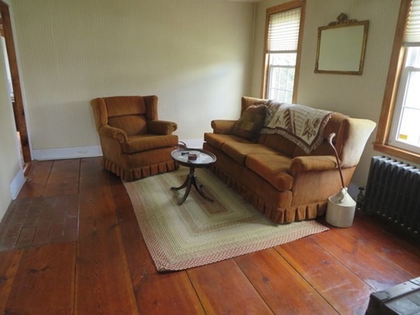 136 Shelburne Road Greenfield, MA 01301 - Photo 21 of 30 Gallery Image 21