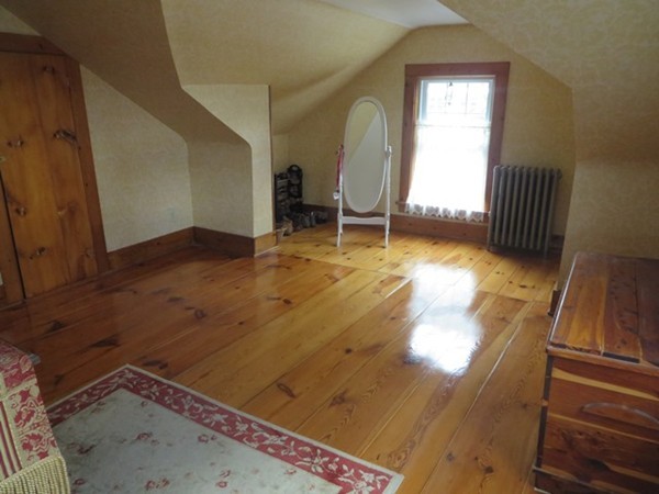 136 Shelburne Road Greenfield, MA 01301 - Photo 27 of 30 Gallery Image 27