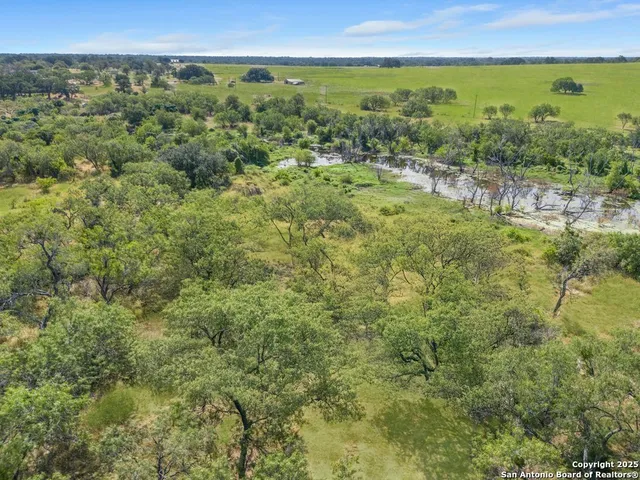 $200,000 | 200 Lolita Drive, Lytle, TX 78052