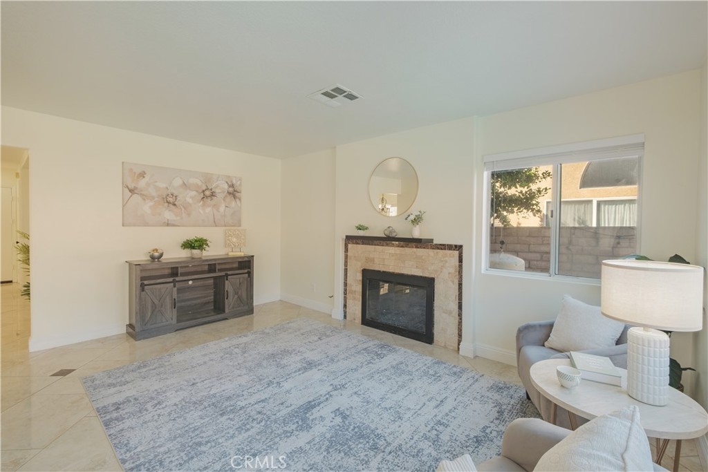 3535 Windstorm Way Riverside, CA 92503 - Photo 9 of 36 Gallery Image 9