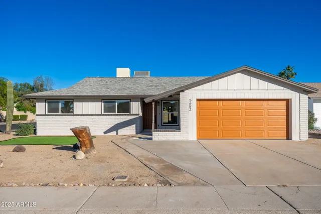 $414,999 | 5652 West Brown Street, Glendale, AZ 85302