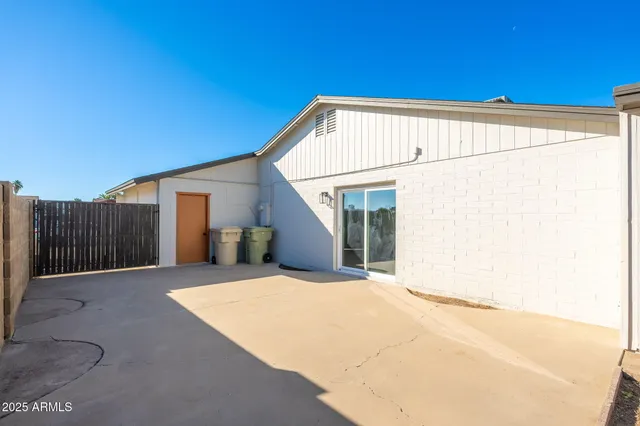 $414,999 | 5652 West Brown Street, Glendale, AZ 85302