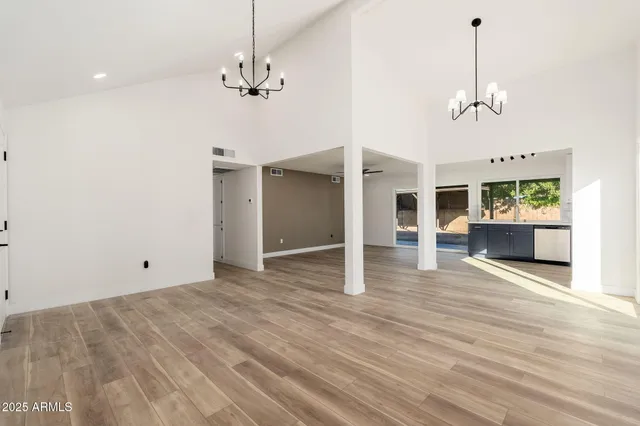 $414,999 | 5652 West Brown Street, Glendale, AZ 85302