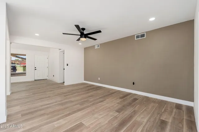 $414,999 | 5652 West Brown Street, Glendale, AZ 85302