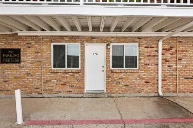 $1,750 | 4040 San Felipe Street, Unit 178, Houston, TX 77027