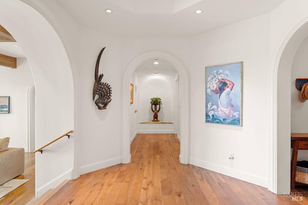 740 Shiloh Terrace Santa Rosa, CA 95403 - Photo 7 of 79 Gallery Image 7