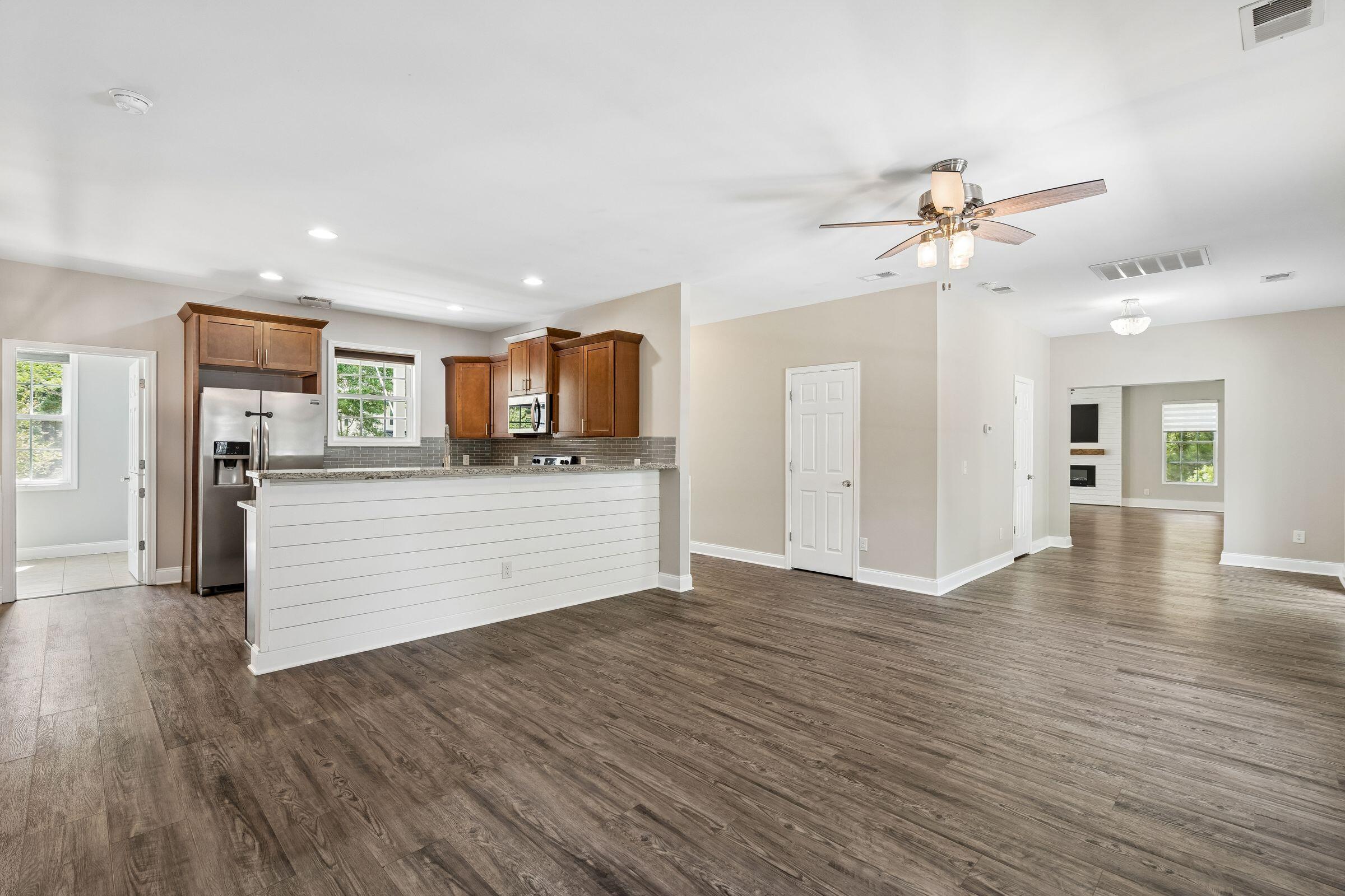 958 State Rd S-10-858 Mount Pleasant, SC 29429 - Photo 13 of 50 958BeehiveRd-KeenEyeMarketing-018
