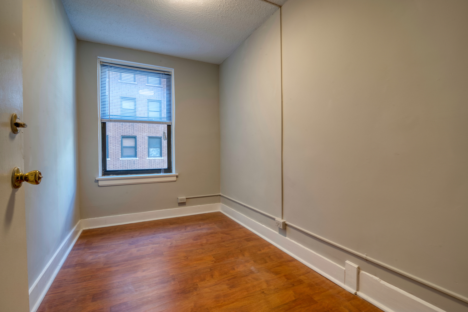 Undisclosed Address Chicago, IL 60613 - Photo 4 of 6