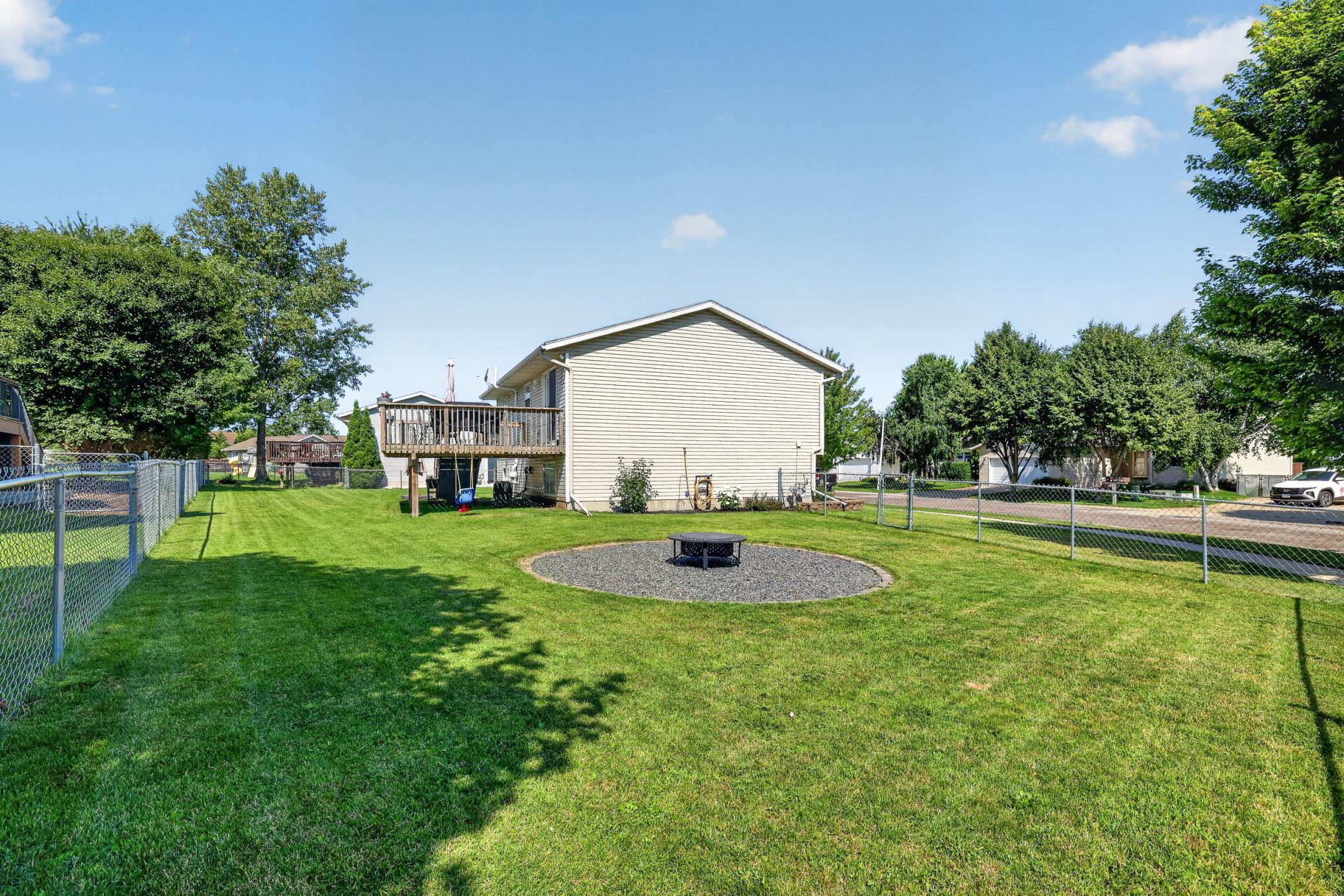 4838 11 Court Northwest Rochester, MN 55901 - Photo 39 of 47