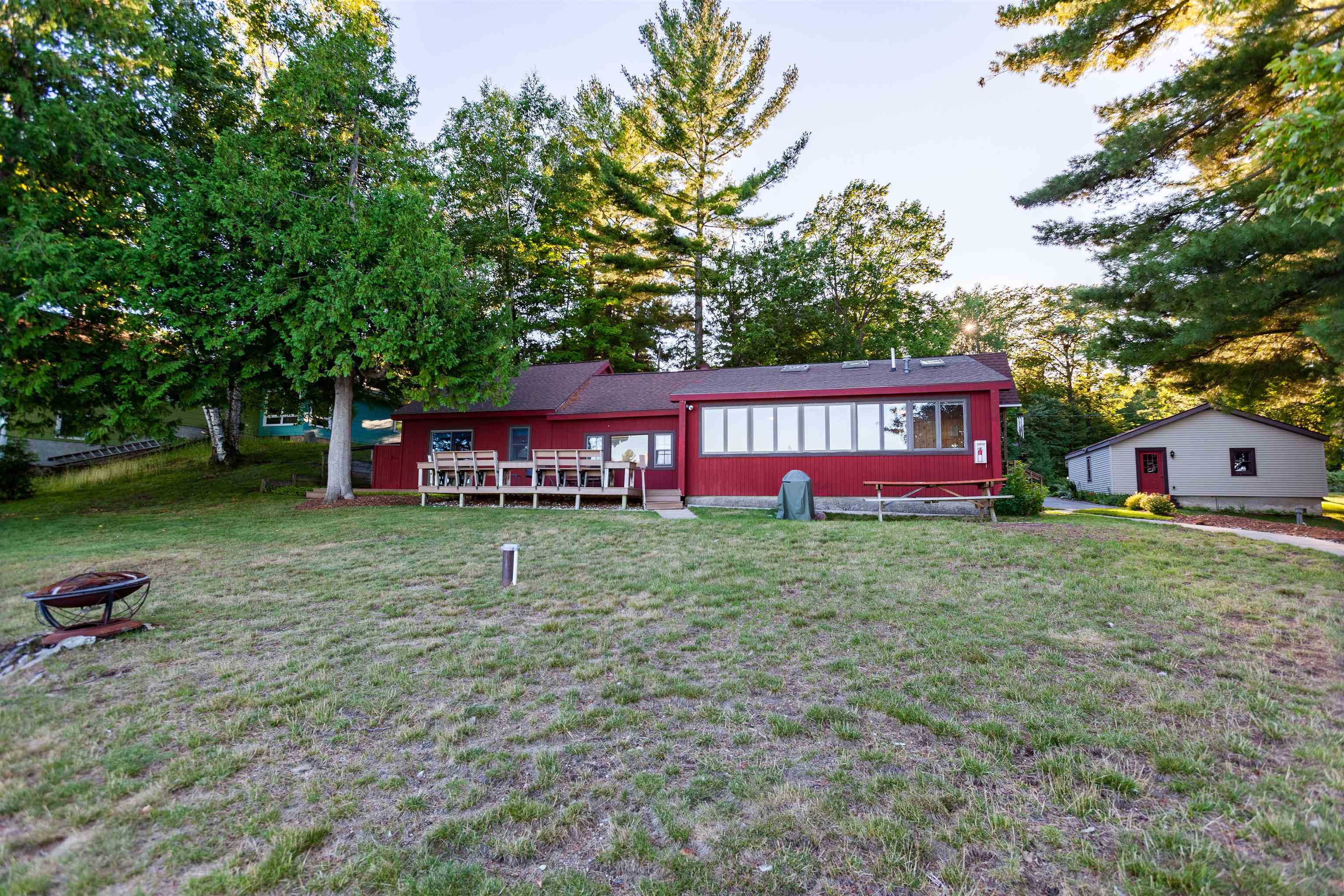 274 Bass Lake Road Traverse City, MI 49685 - Photo 2 of 33 1904686-1.JPG
