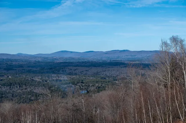 $298,500 | 69 Benson Fuller Drive, Unit 29, Winhall, VT 05340