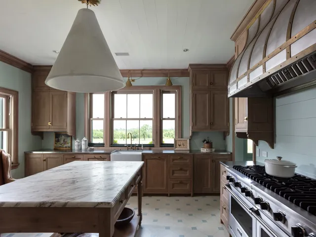 $29,000,000 | 2228 Center Hill Road, Bellville, TX 77418