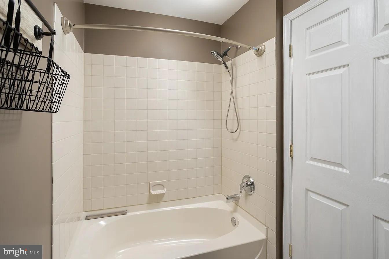 433 Mowat Circle Hamilton, NJ 08690 - Photo 27 of 36 Modern bathroom with sleek design.