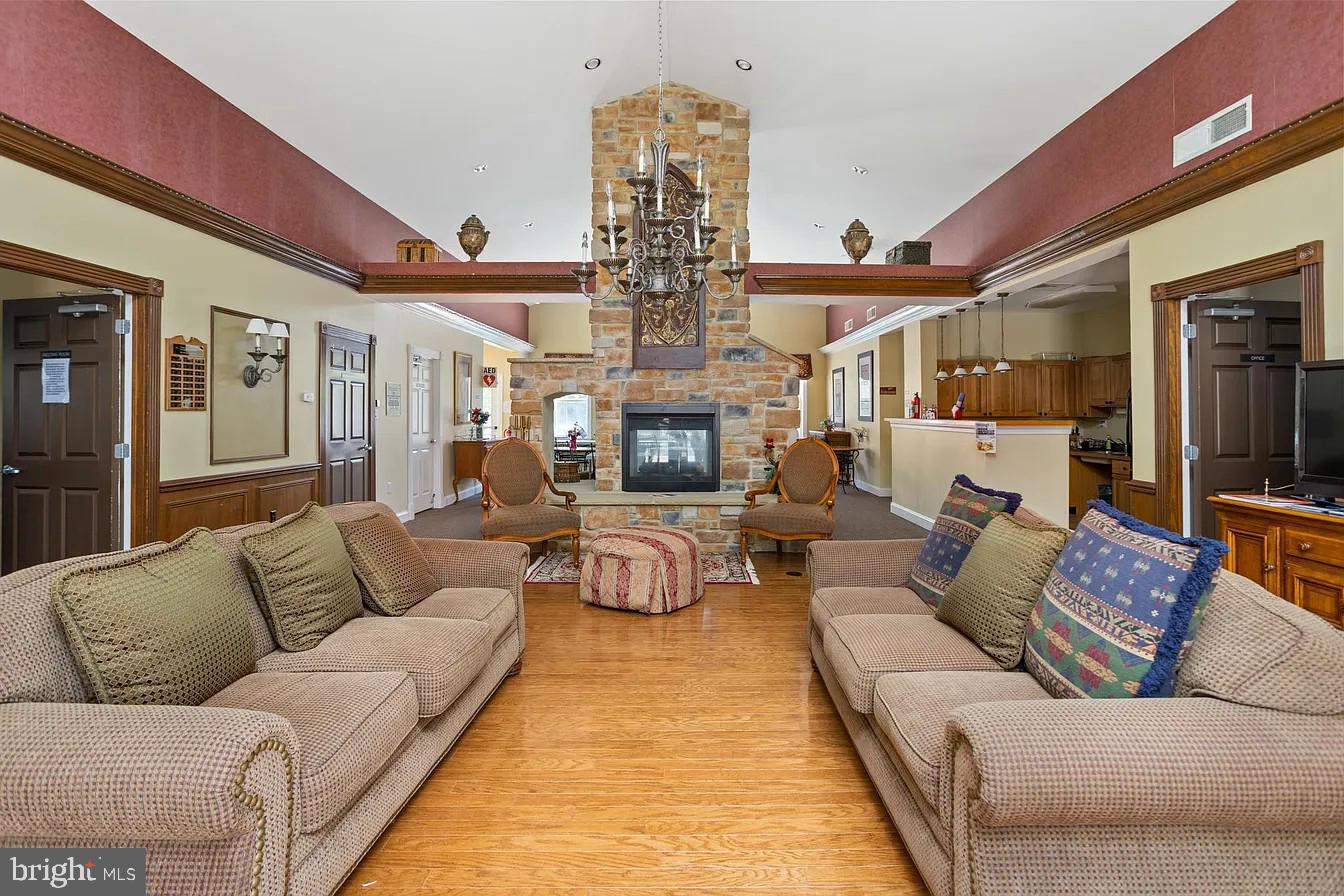 433 Mowat Circle Hamilton, NJ 08690 - Photo 33 of 36 Spacious living area with cozy charm.