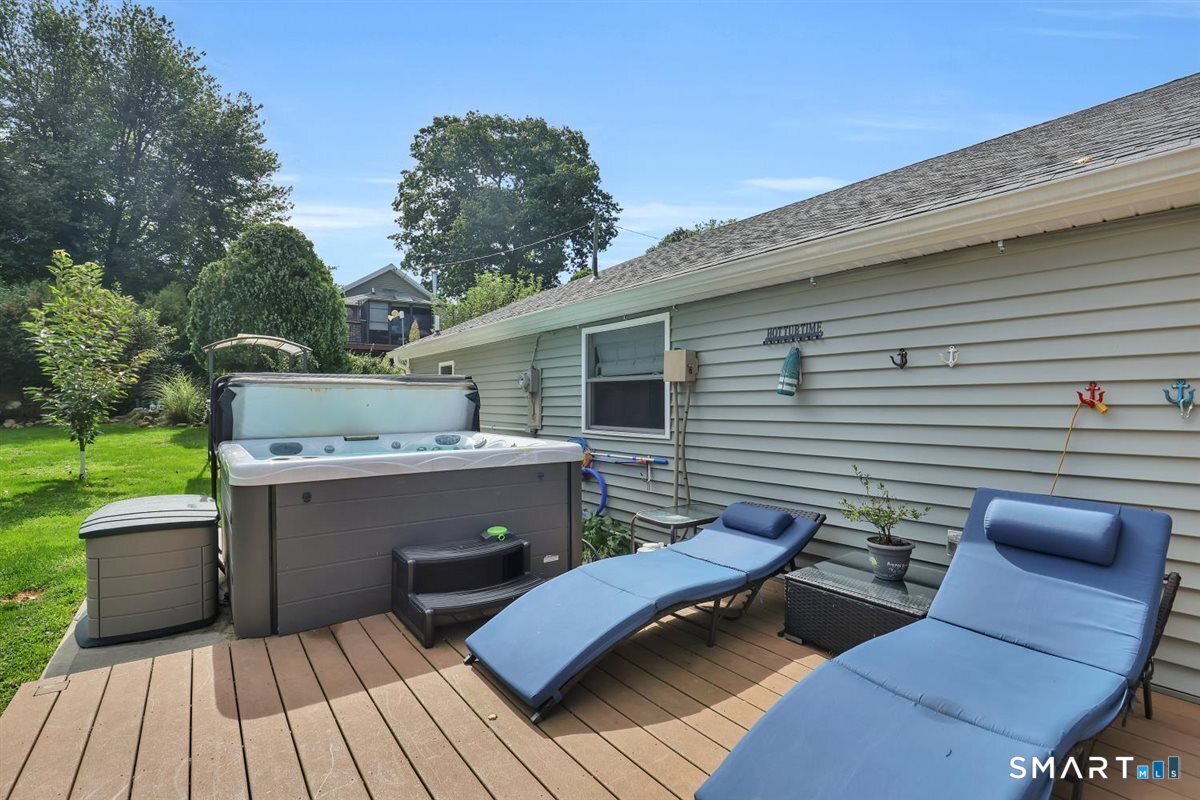16 Hawthorne Road East Hampton, CT 06424 - Photo 28 of 40 Gallery Image 28