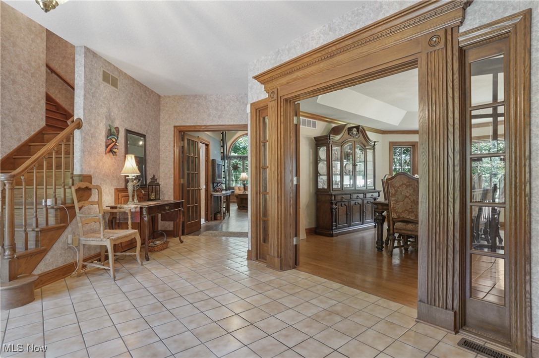 4451 Newcomer Road Kent, OH 44240 - Photo 4 of 50