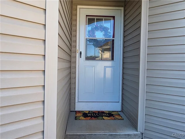 $280,000 | 129 Slindes Wood Circle, Cicero, NY 13212