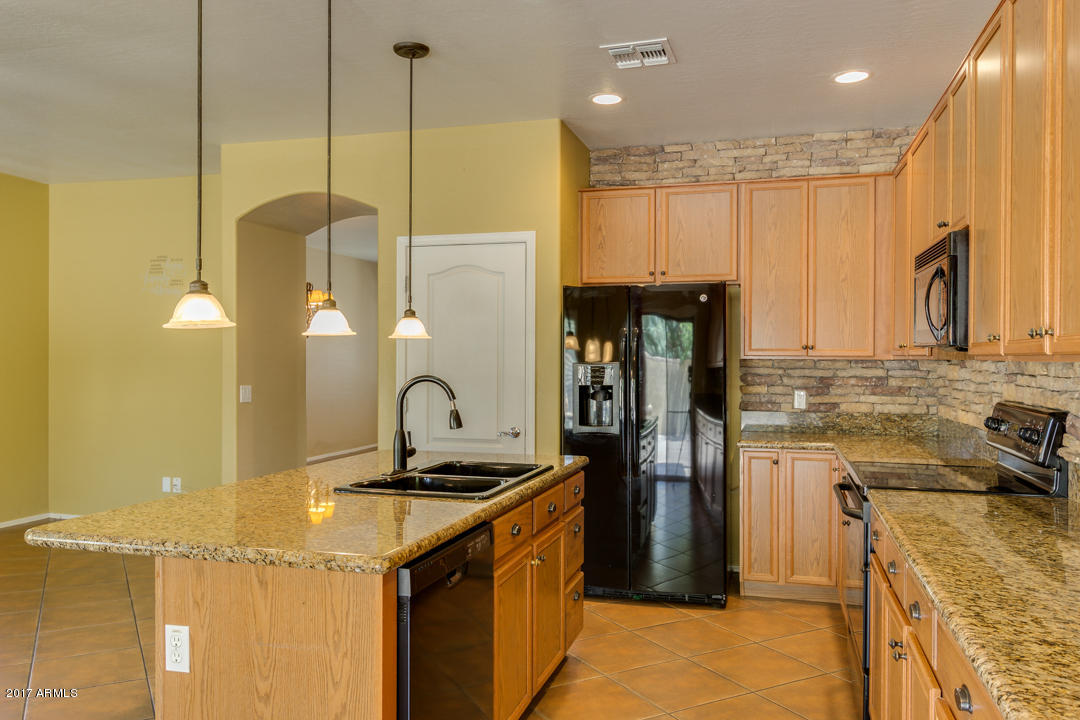 4186 East Los Altos Road Gilbert, AZ 85297 - Photo 11 of 53 11-Los Altos