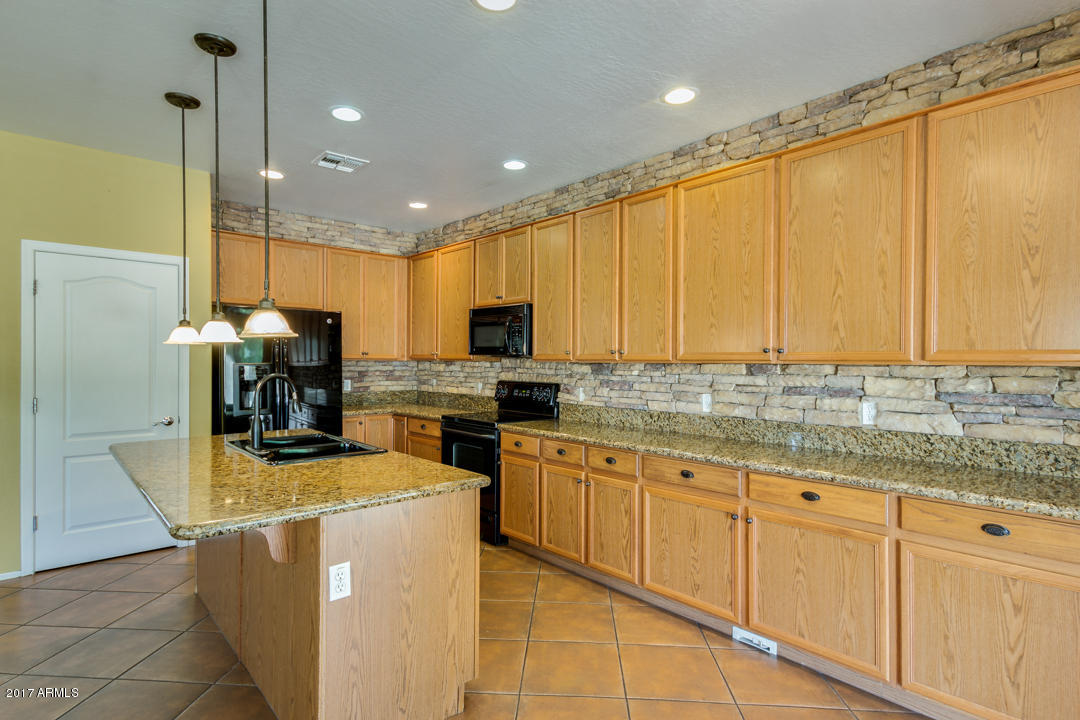 4186 East Los Altos Road Gilbert, AZ 85297 - Photo 8 of 53 08-Los Altos