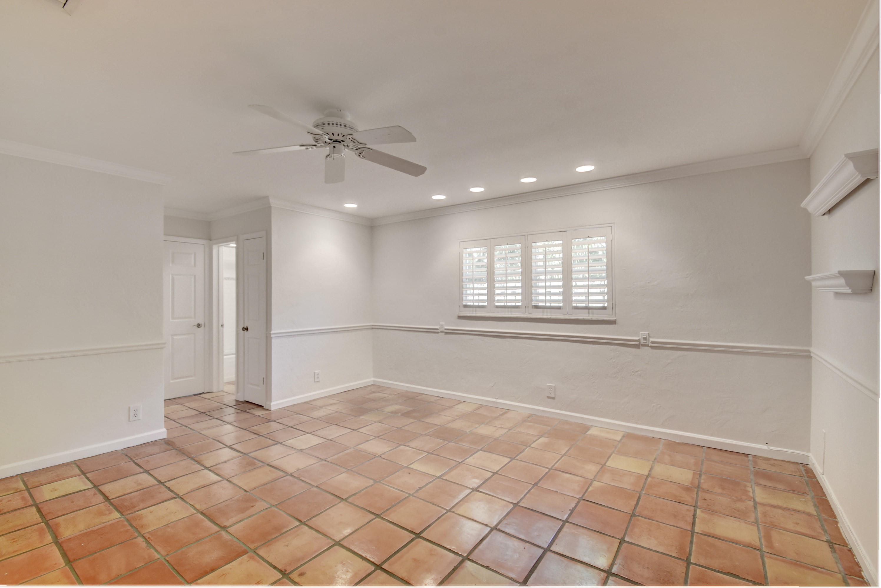 910 Southwest 21st Lane Boca Raton, FL 33486 - Photo 34 of 70 En Suite Guest Bedroom