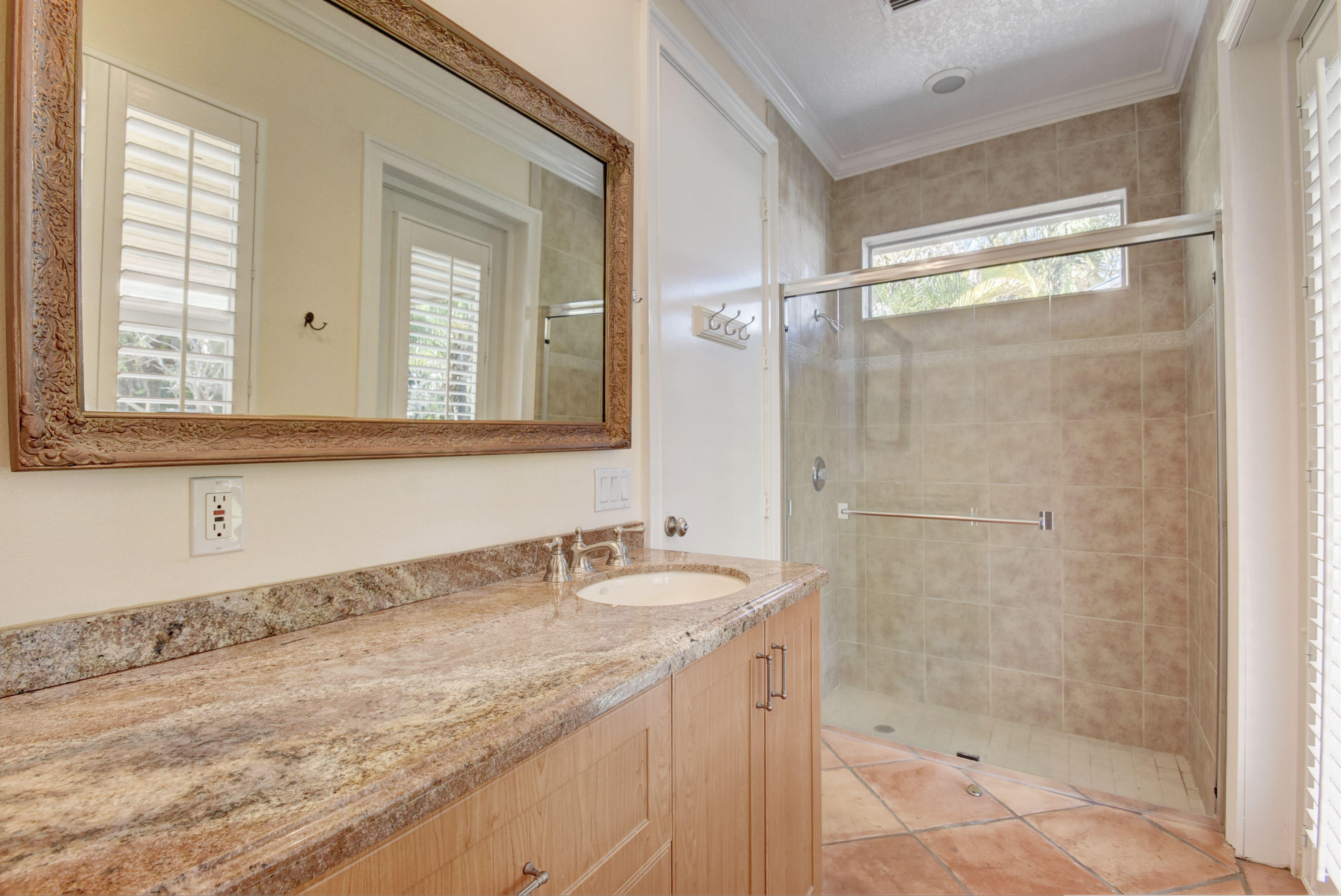 910 Southwest 21st Lane Boca Raton, FL 33486 - Photo 41 of 70 Guesthouse Bathroom