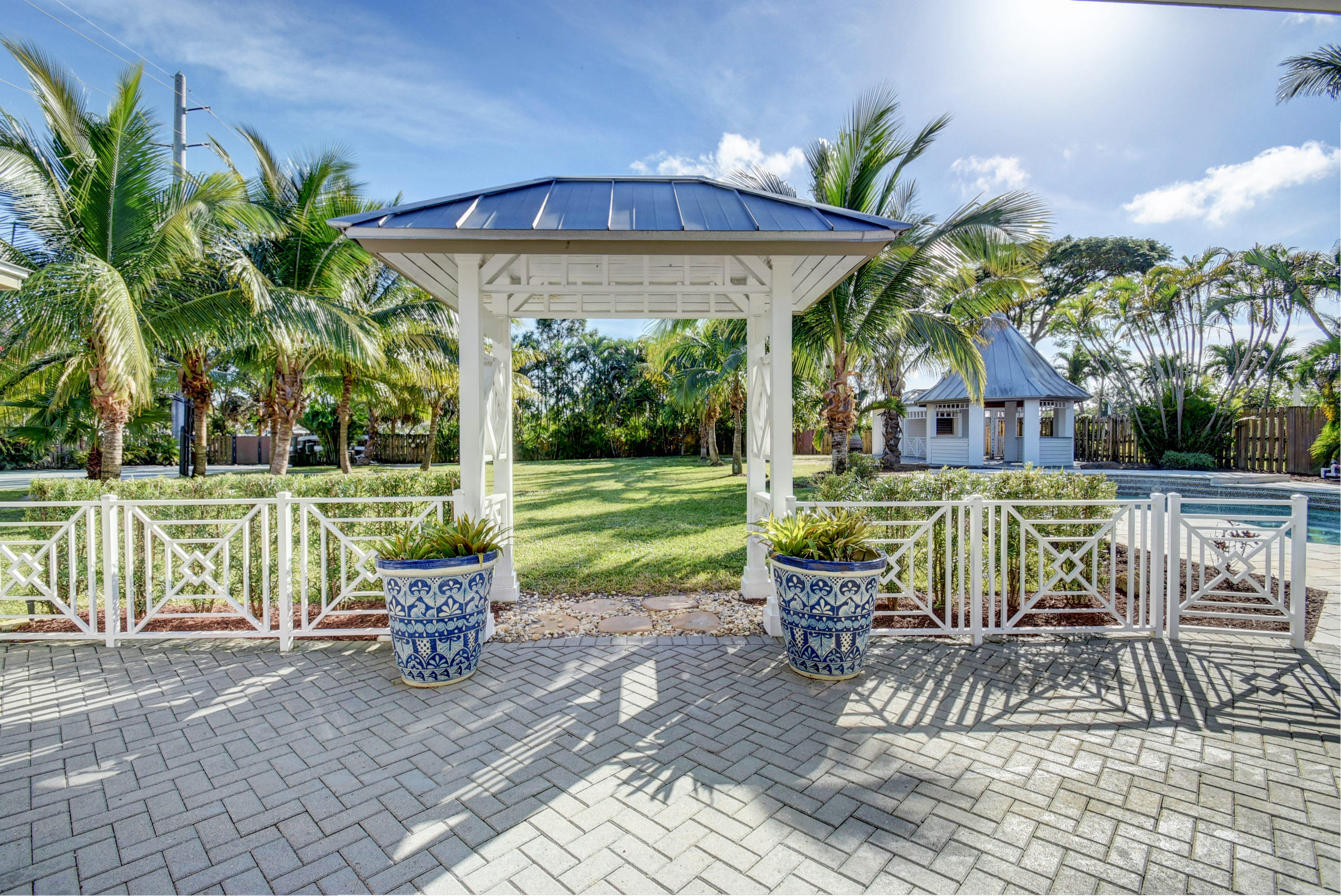 910 Southwest 21st Lane Boca Raton, FL 33486 - Photo 45 of 70 Gorgeous Property