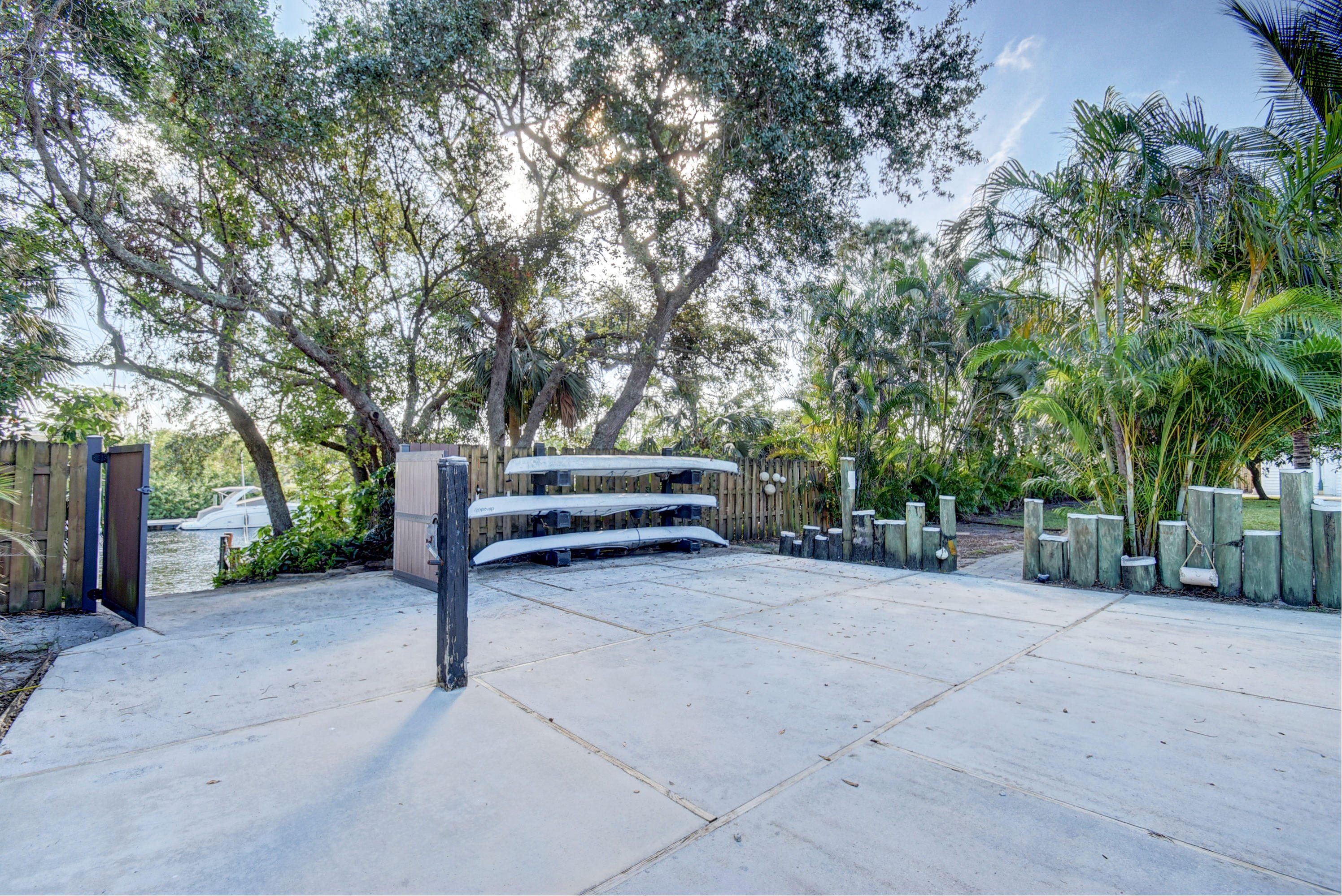 910 Southwest 21st Lane Boca Raton, FL 33486 - Photo 55 of 70 Canoe Storage