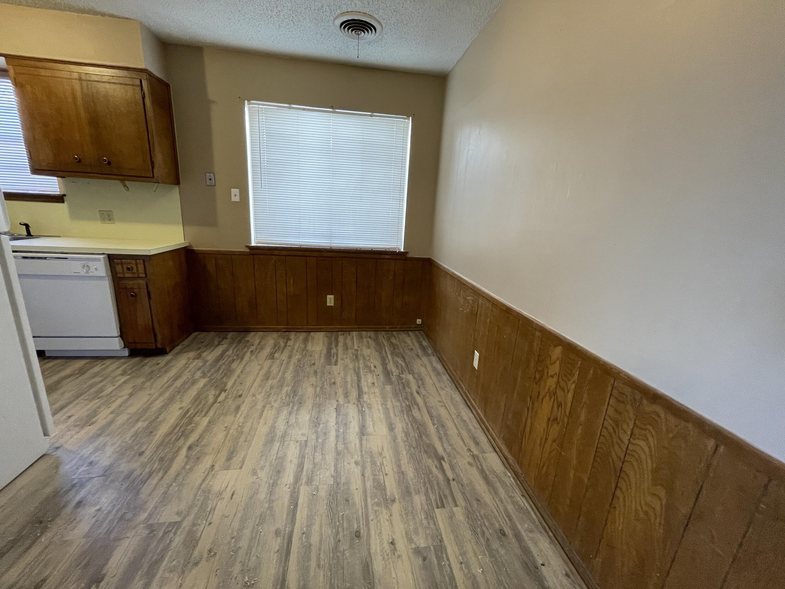 5508 13th Street, Unit B Lubbock, TX 79416 - Photo 4 of 26 original (5)