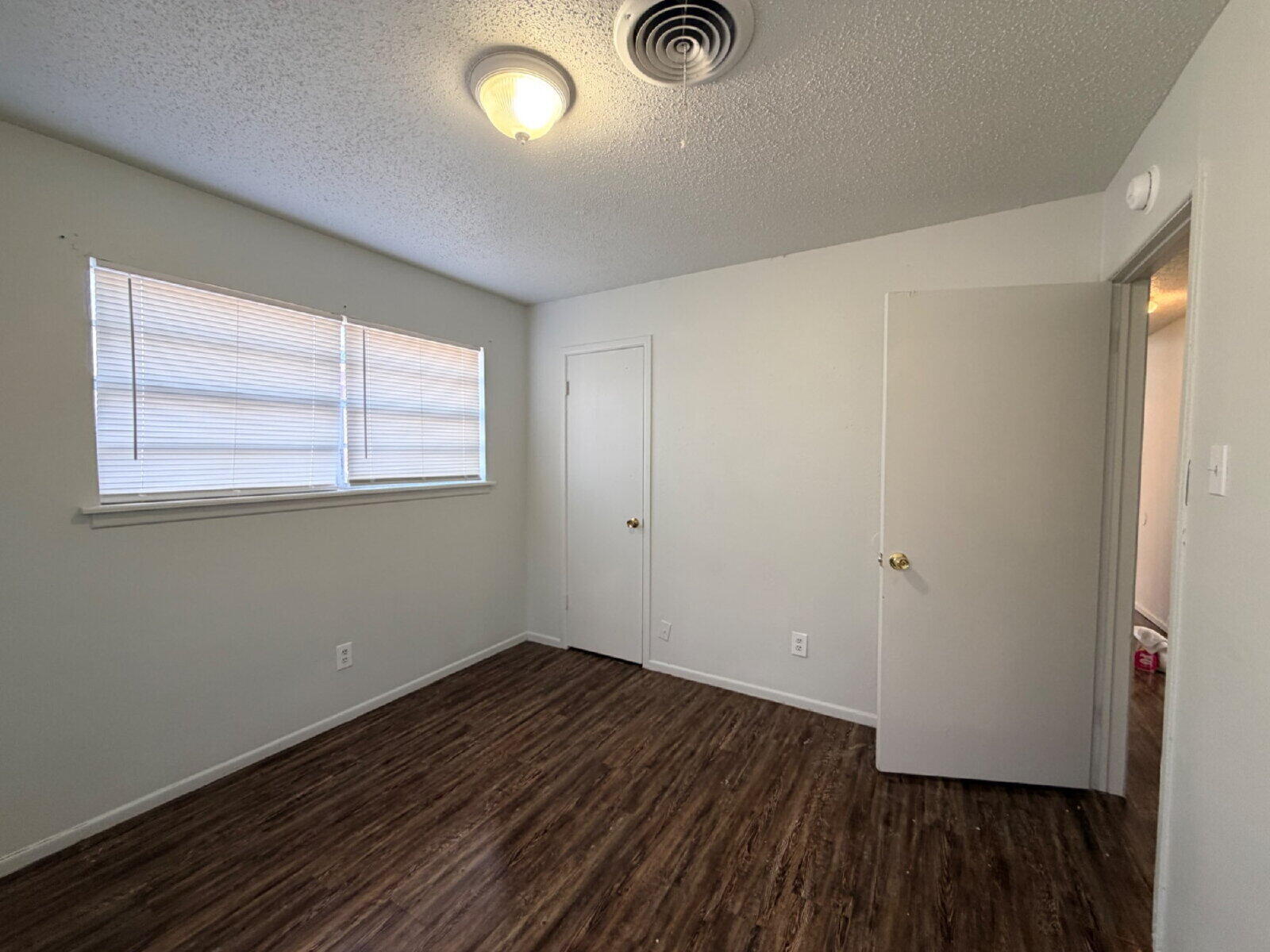 5508 13th Street, Unit A Lubbock, TX 79416 - Photo 4 of 14 large - 2026-02-06T160316.075