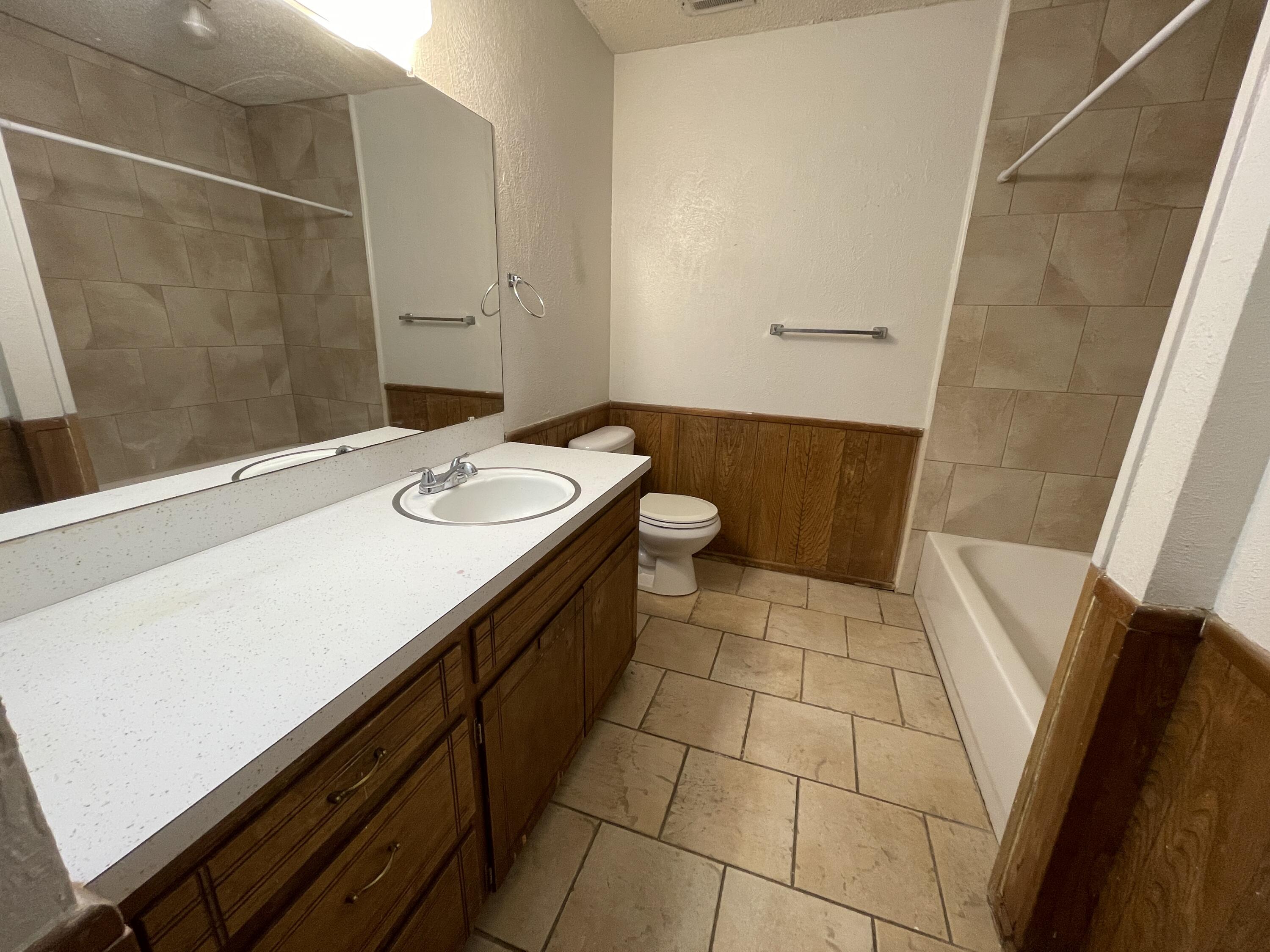 5508 13th Street, Unit B Lubbock, TX 79416 - Photo 8 of 26 original (13)