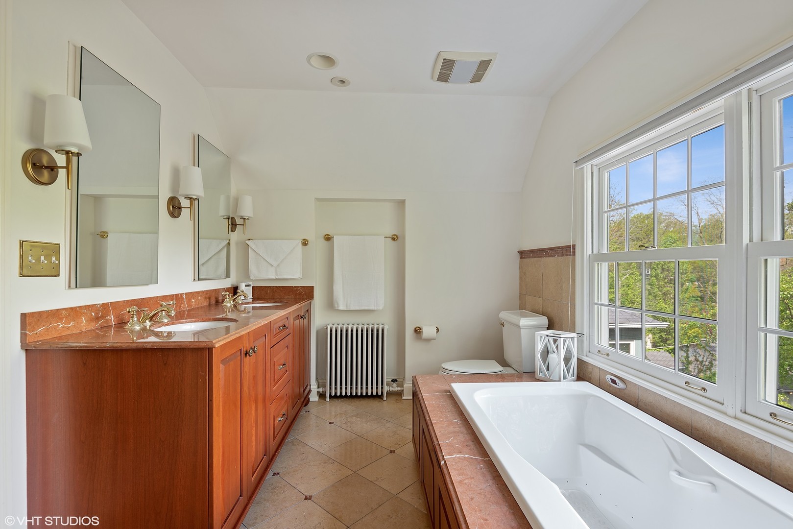 618 Central Avenue Wilmette, IL 60091 - Photo 16 of 29