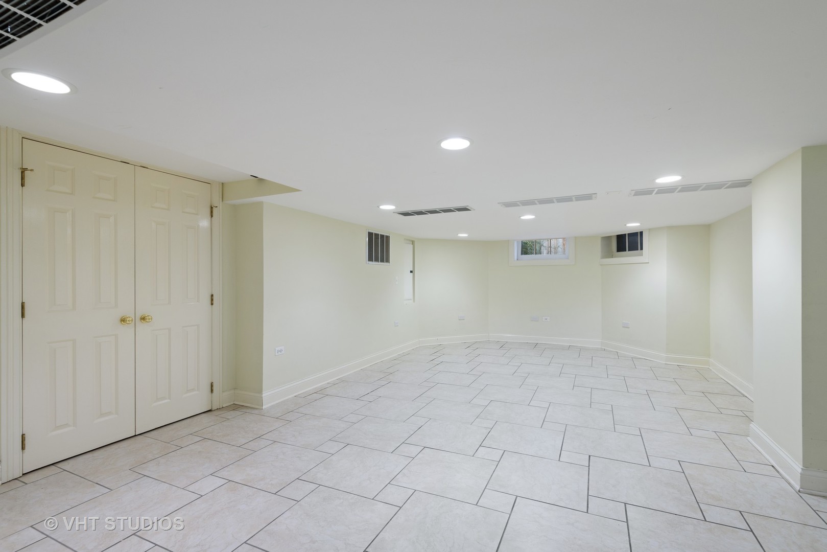 618 Central Avenue Wilmette, IL 60091 - Photo 22 of 29