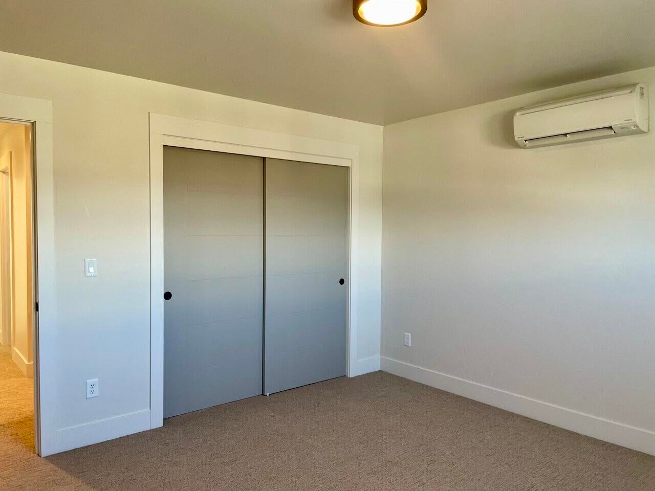 388 Randy Street Ashland, OR 97520 - Photo 21 of 30 Bedroom