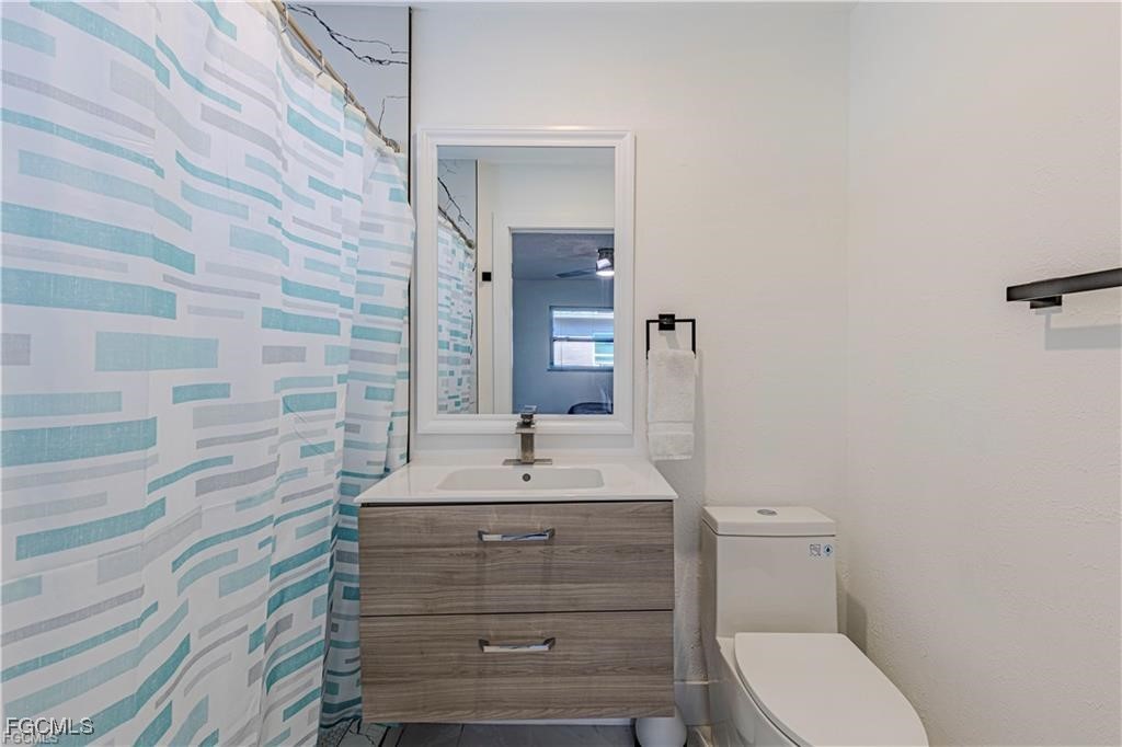 1637 Winkler Avenue Fort Myers, FL 33901 - Photo 12 of 21