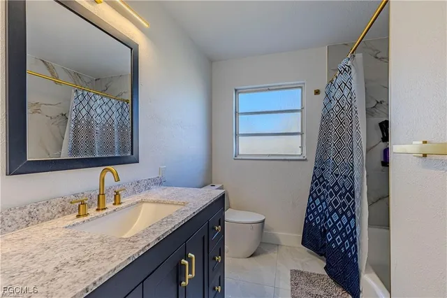 $384,900 | 1637 Winkler Avenue, Fort Myers, FL 33901