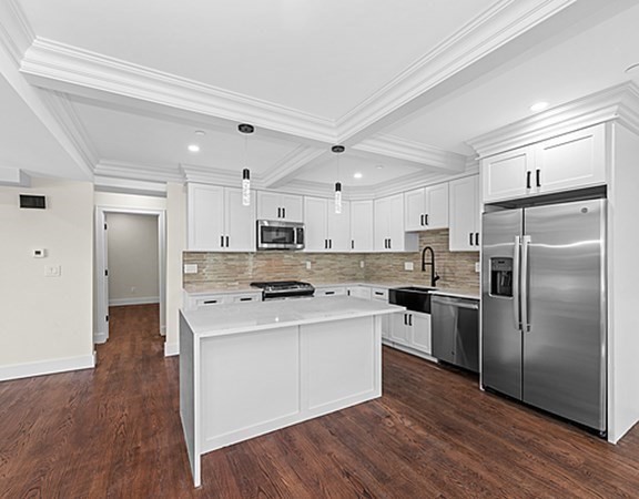 73 Marvin Road, Unit 73 Melrose, MA 02176 - Photo 5 of 24 Gallery Image 5