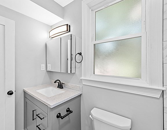 73 Marvin Road, Unit 73 Melrose, MA 02176 - Photo 9 of 24 Gallery Image 9