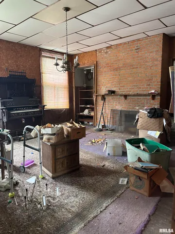 $45,000 | 107 West Market Street, Jonesboro, IL 62952