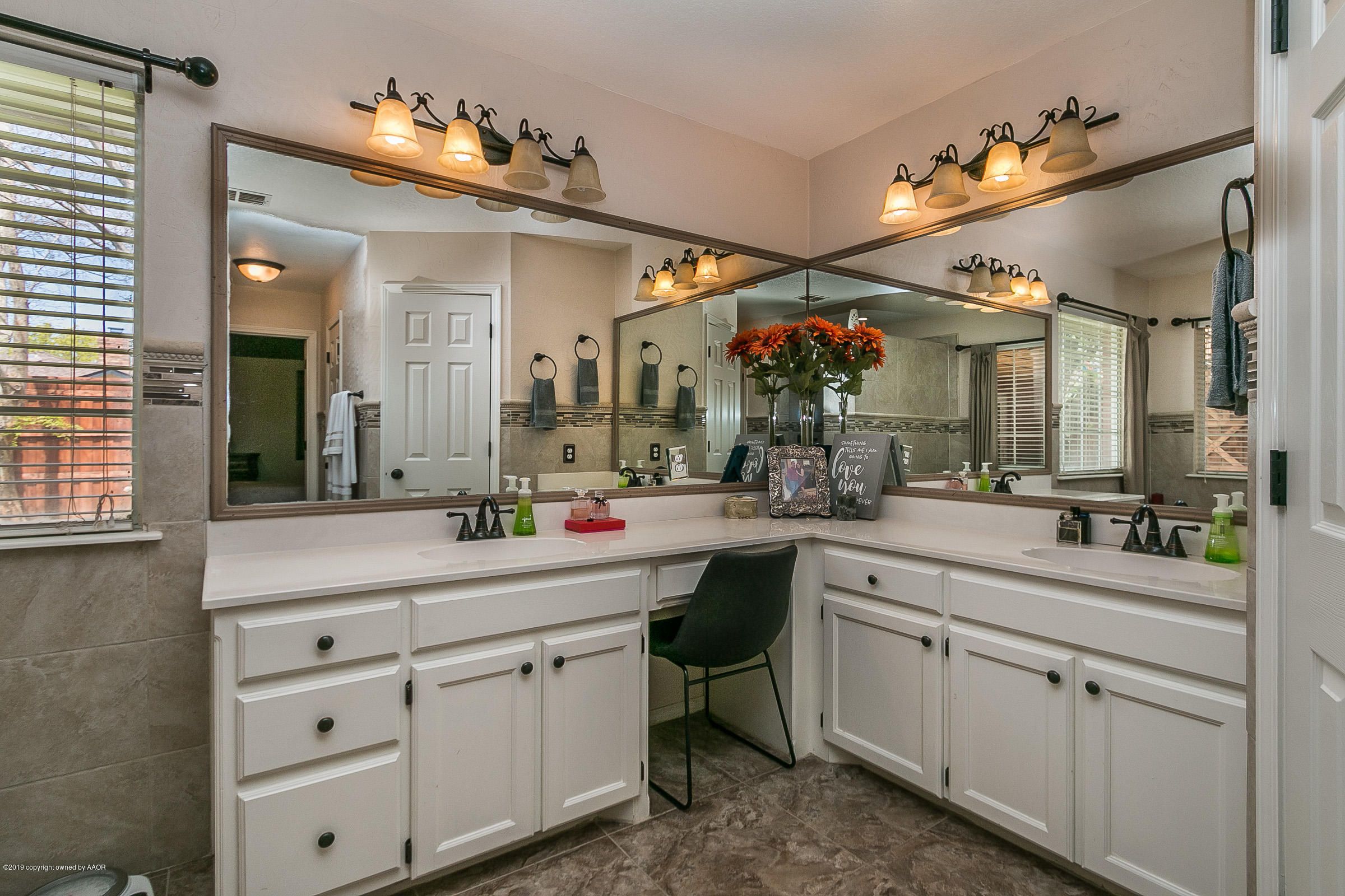 7224 Bayswater Road Amarillo, TX 79109 - Photo 12 of 23 013_Master Bathroom