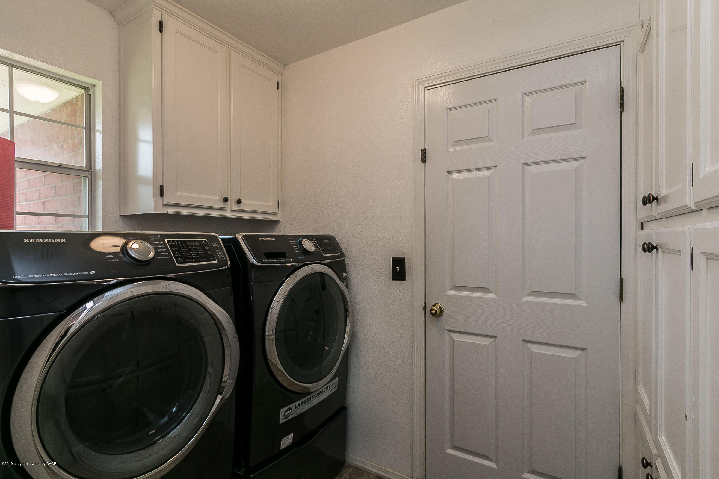 7224 Bayswater Road Amarillo, TX 79109 - Photo 18 of 23 019_Utility Room