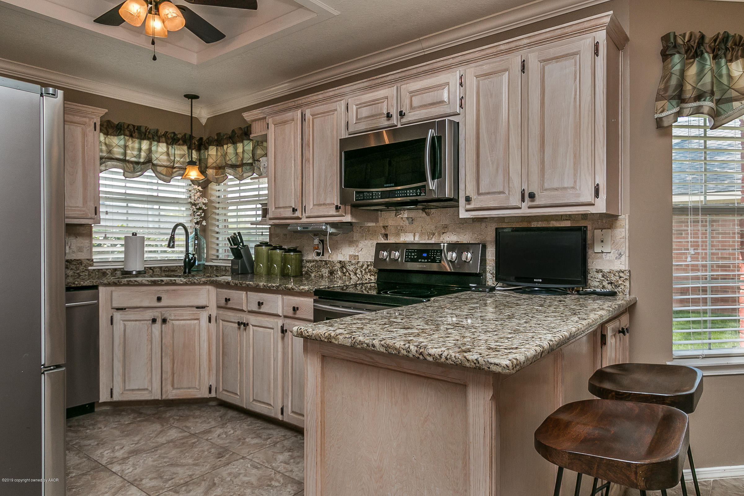 7224 Bayswater Road Amarillo, TX 79109 - Photo 8 of 23 009_Kitchen