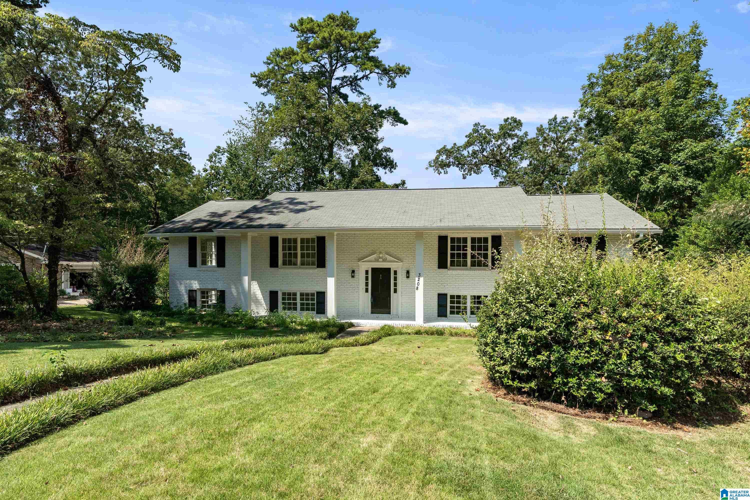 3208 Winchester Road Hoover, AL 35226 - Photo 4 of 65 Gallery Image 4