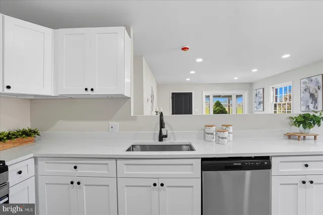 $334,900 | 77 Baker Street, Aberdeen, MD 21001