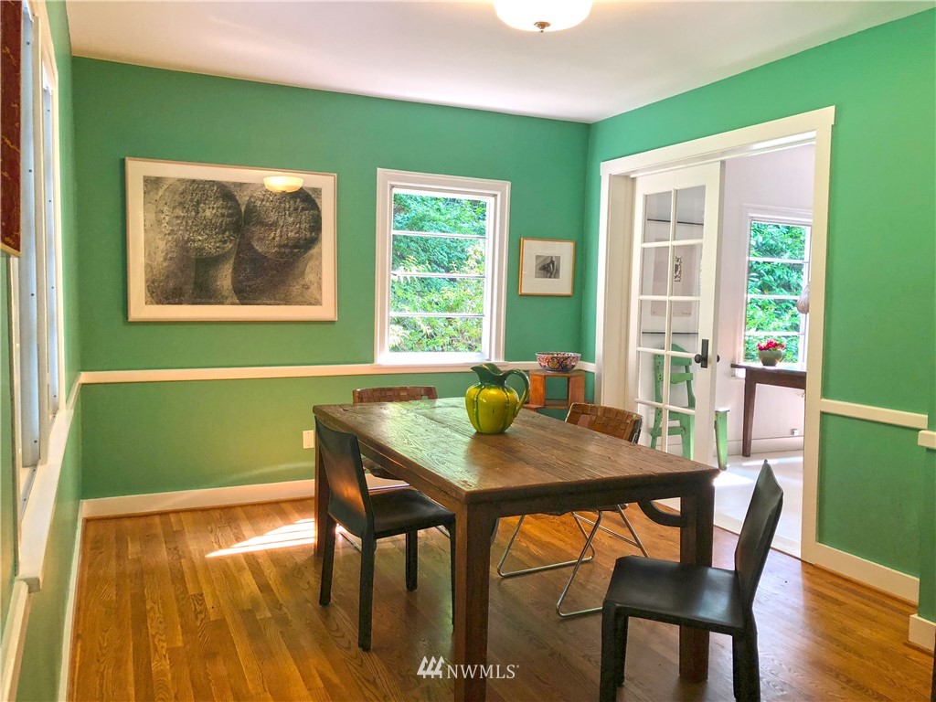 14330 Henderson Road Northeast Bainbridge Island, WA 98110 - Photo 12 of 25 Gallery Image 12