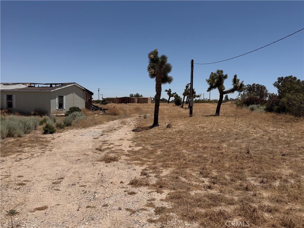 12225 Lager Road Phelan, CA 92371 - Photo 2 of 18 Home Front View