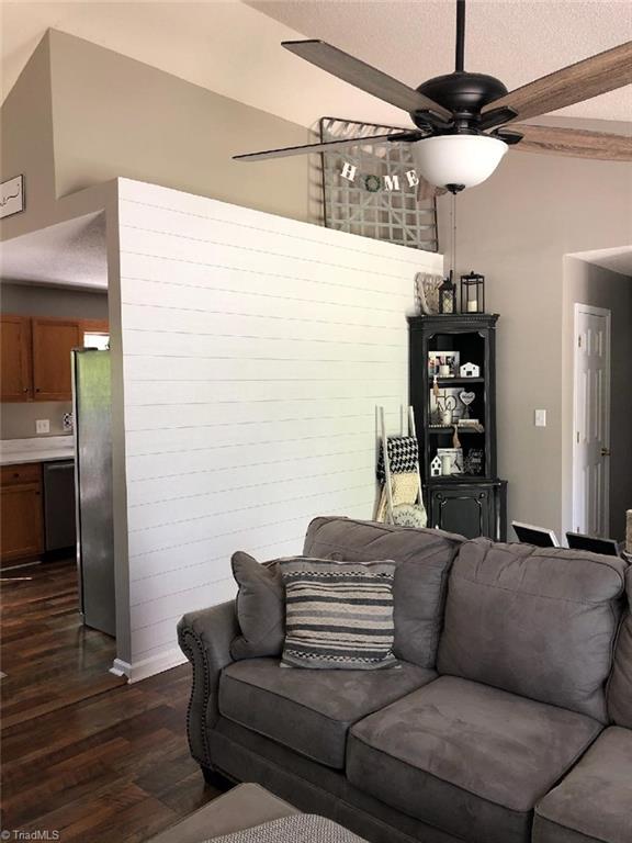 1104 East Meadow Road Eden, NC 27288 - Photo 6 of 23 Gallery Image 6