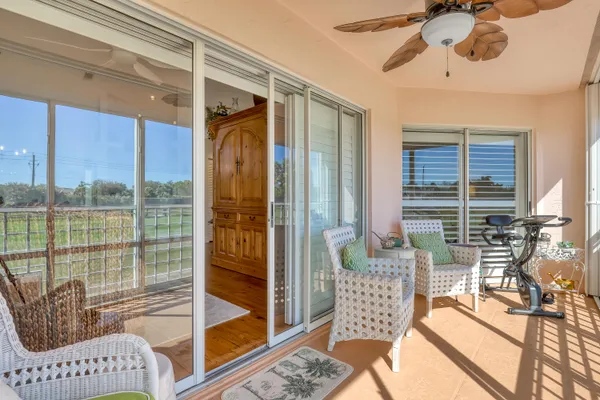 $340,000 | 402 Muirfield Court, Unit 402D, Jupiter, FL 33458