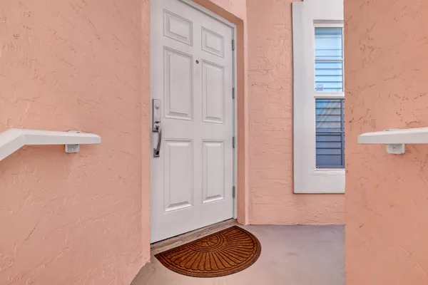 $340,000 | 402 Muirfield Court, Unit 402D, Jupiter, FL 33458